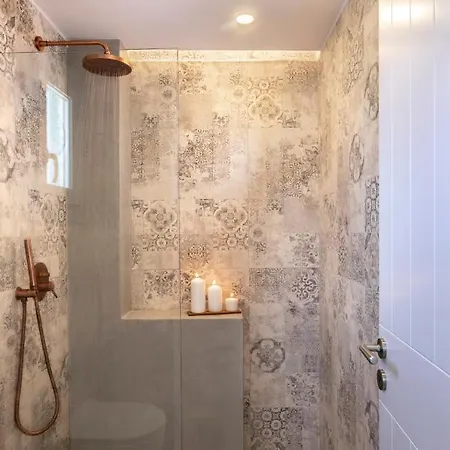 Santo Bloom Luxury Vóthon