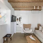Santo Bloom Luxury Vóthon