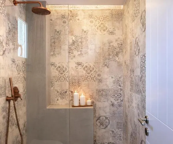 Santo Bloom Luxury Vóthon