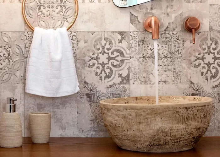 Santo Bloom Luxury Vóthon