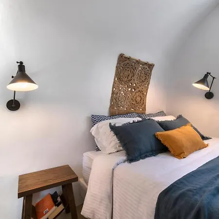 Santo Bloom Luxury