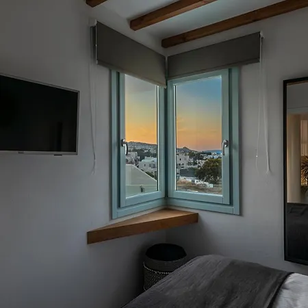 Santo Bloom Luxury