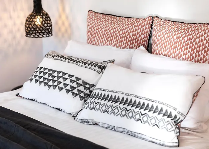 Santo Bloom Luxury Vila