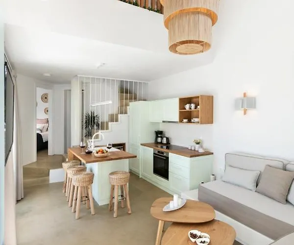 Santo Bloom Luxury Vila