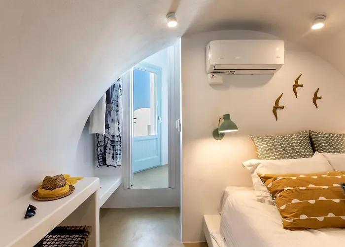 Santo Bloom Luxury Villa *