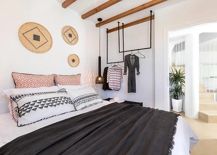 Santo Bloom Luxury Vóthon