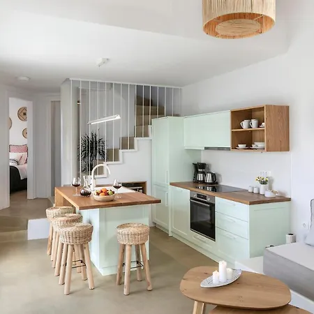 Santo Bloom Luxury * Vóthon