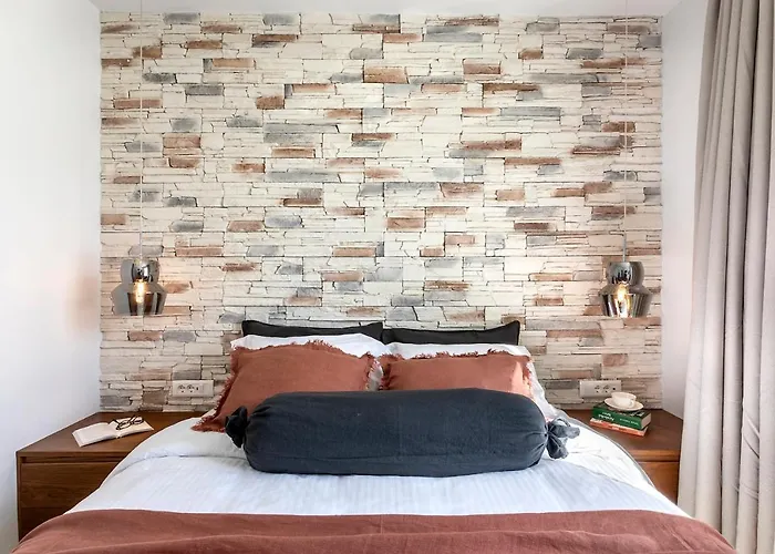 Santo Bloom Luxury Vóthon